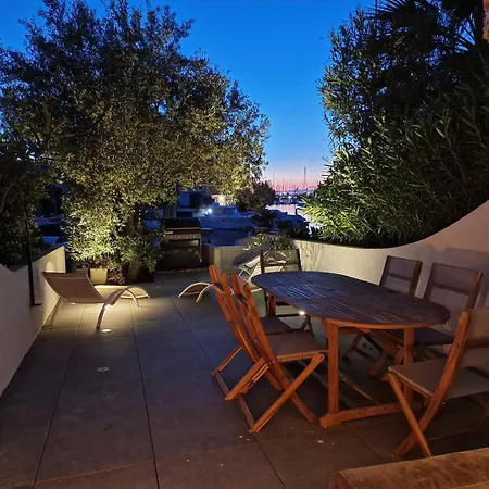 Marina Exceptionnelle - 8 Pers - 120 M2 Vue - Parentales - Cinema - Ponton