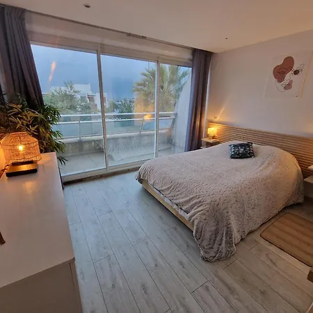 Marina Exceptionnelle - 8 Pers - 120 M2 Vue - Parentales - Cinéma - Ponton * Le Grau-du-Roi