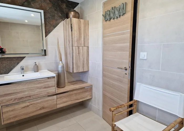 Marina Exceptionnelle - 8 Pers - 120 M2 Vue - Parentales - Cinema - Ponton