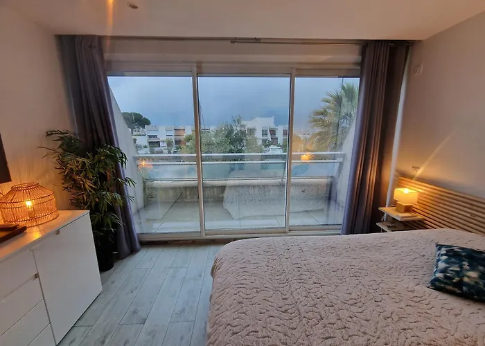 Marina Exceptionnelle - 8 Pers - 120 M2 Vue - Parentales - Cinema - Ponton